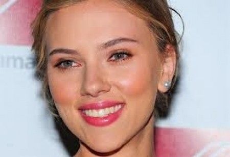 e la scarlett johansson 