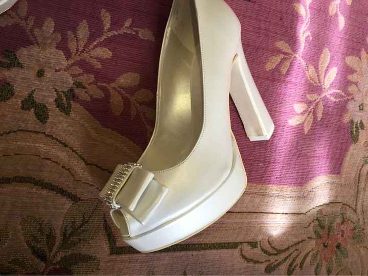 Che ne pensate delle mie scarpe? - 1