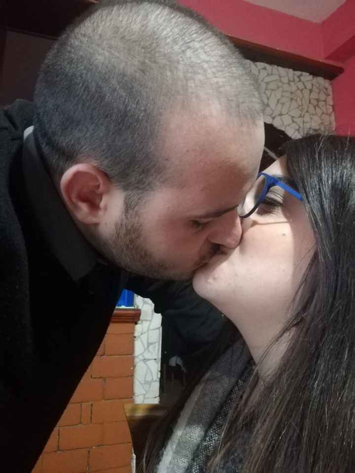 Postate una foto di voi due 👇 - 1