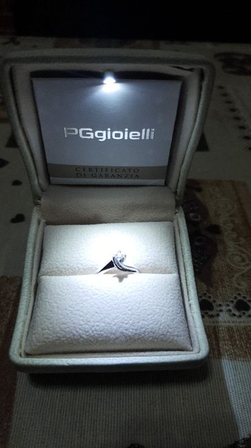 #LoveFriday - Mostrateci il vostro anello di fidanzamento 3