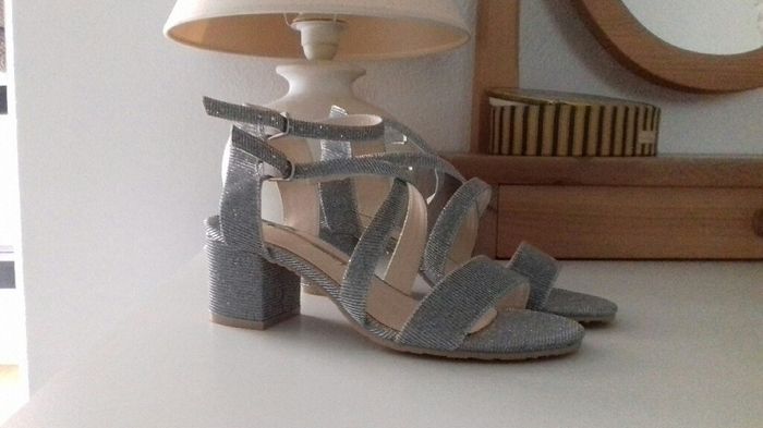 Scarpe con tacco max 6 cm: aiuto!! - 1