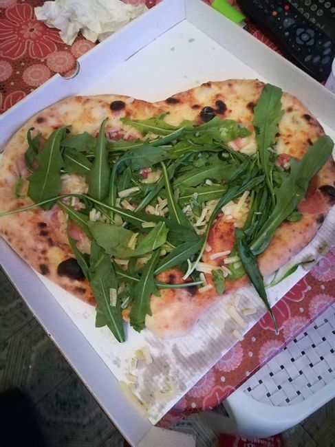 Regalerai qualcosa a fm per San Valentino? 😍 - 3