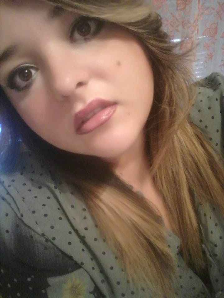 Piacere, io sono Erika :)