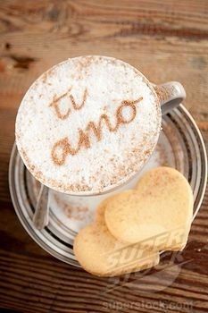 Caffè decorato.