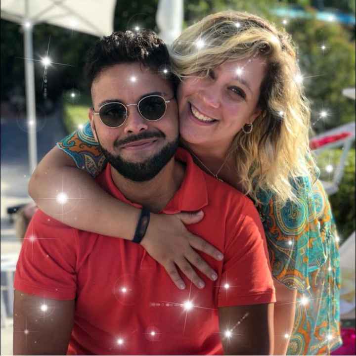 Postate una foto di voi due 👇 - 1