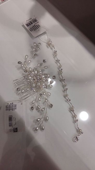 fermaglio o coroncina?