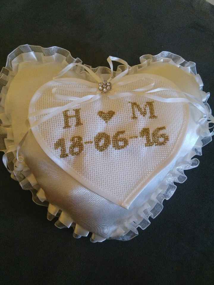 Ecco il mio cuscino porta fedi! - 1