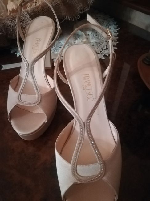 Quanto vi sono costate le scarpe da sposa? - 1