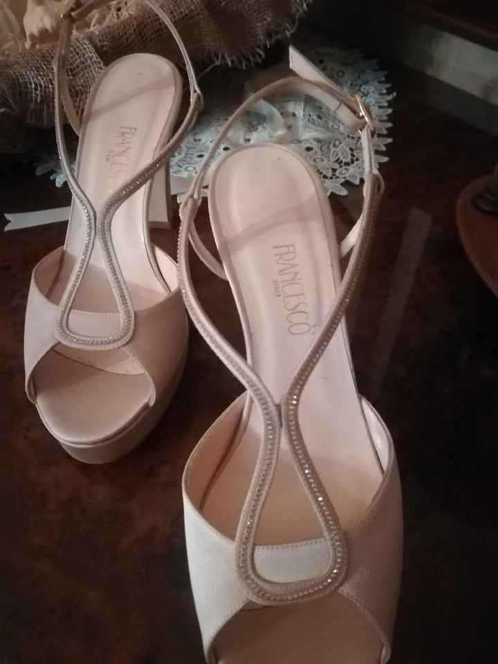 Quanto vi sono costate le scarpe da sposa? - 1