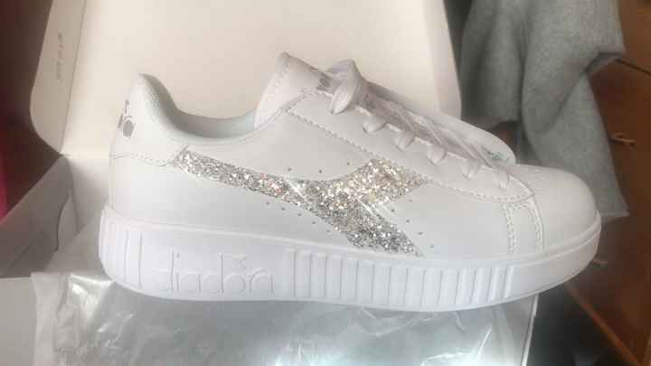 Hai comprato le scarpe di ricambio per il ricevimento? - 1