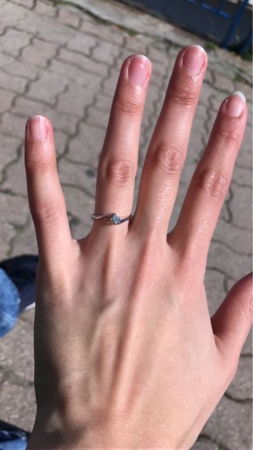 Anello di fidanzamento secondo il tipo di sposa - 1