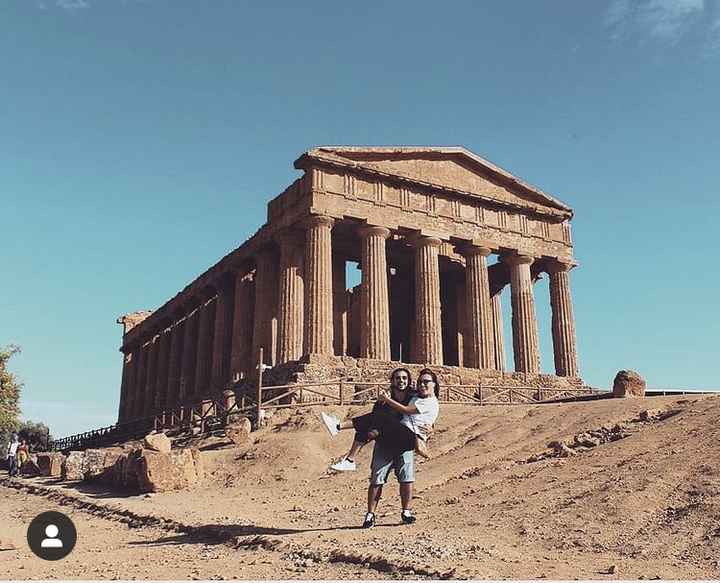 Postate una foto di voi due 👇 - 1