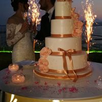 Neo-sposine ci siete? Postate qui la vostra torta nuziale! - 1