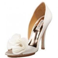 scarpa con fiore
