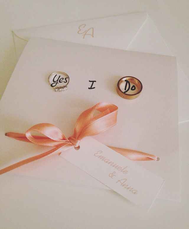 Color pesca rosa e bianco... - 2