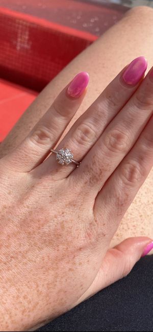 Celebriamo l'amore! Uscite l'anello 📸💍🥳❤️ 3