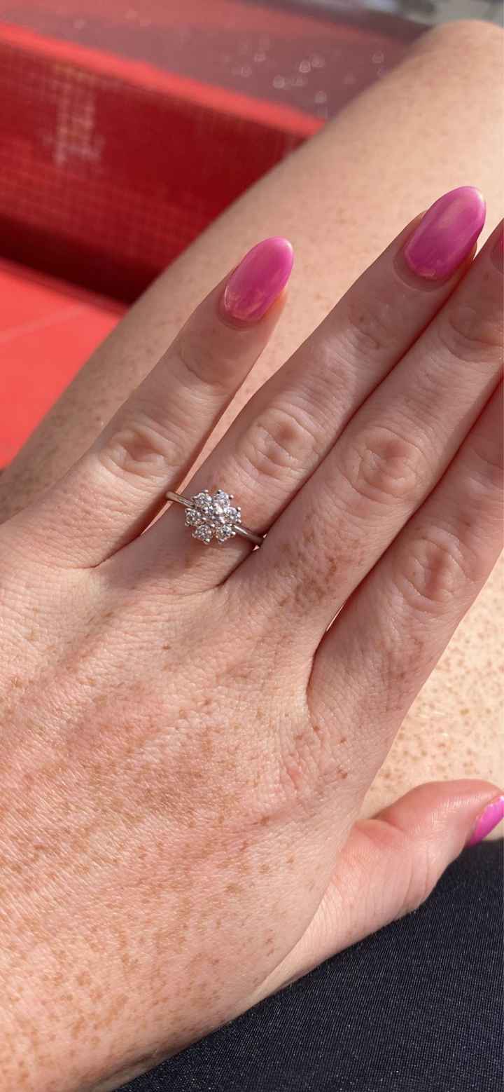 Celebriamo l'amore! Uscite l'anello 📸💍🥳❤️ - 1