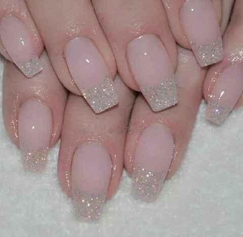 Cosa ne pensate di queste unghie..... - 1