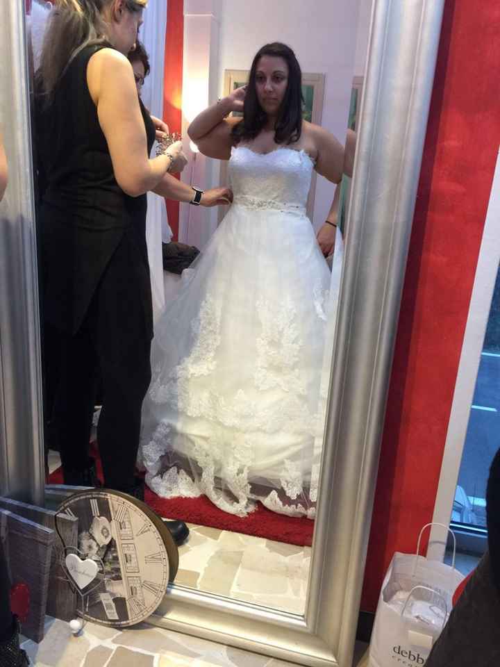 Domanda su vestito da sposa (rivolta a chi si è già sposata e a chi ha già scelto il vestito) - 2