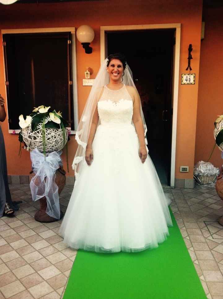 Mi fate vedere i vostri abiti? - 1