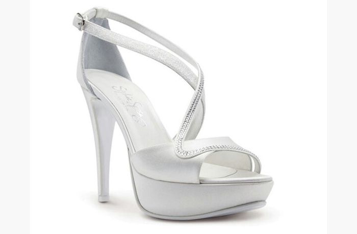 Sondaggio sul marchio delle scarpe 👰 - 4