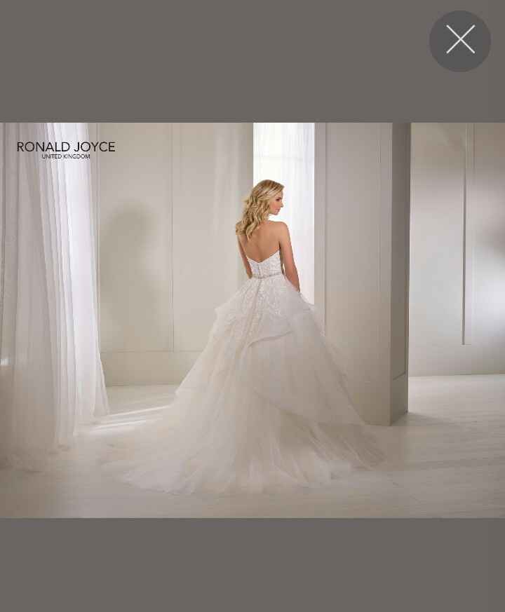 Modello Nuccia,marchio Ronald Joyce 😍 - 3