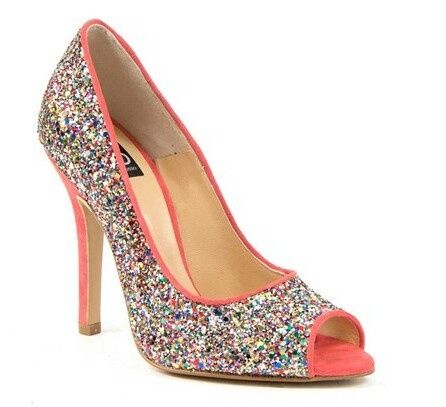 Scarpe colorate: chi le sceglierà? - 2