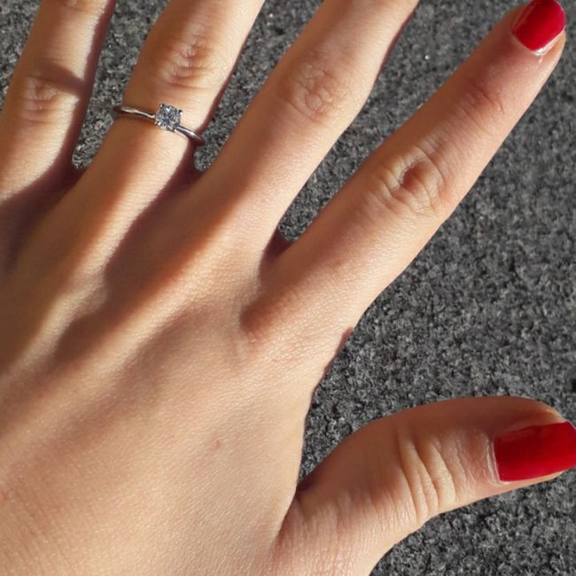 I vostri anelli di fidanzamento: vogliamo vederli! 10