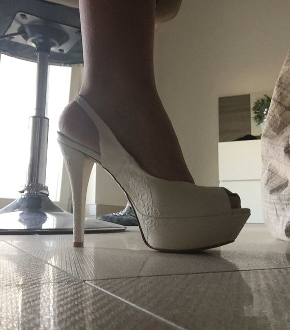 Le mie scarpe (indossate) - 2