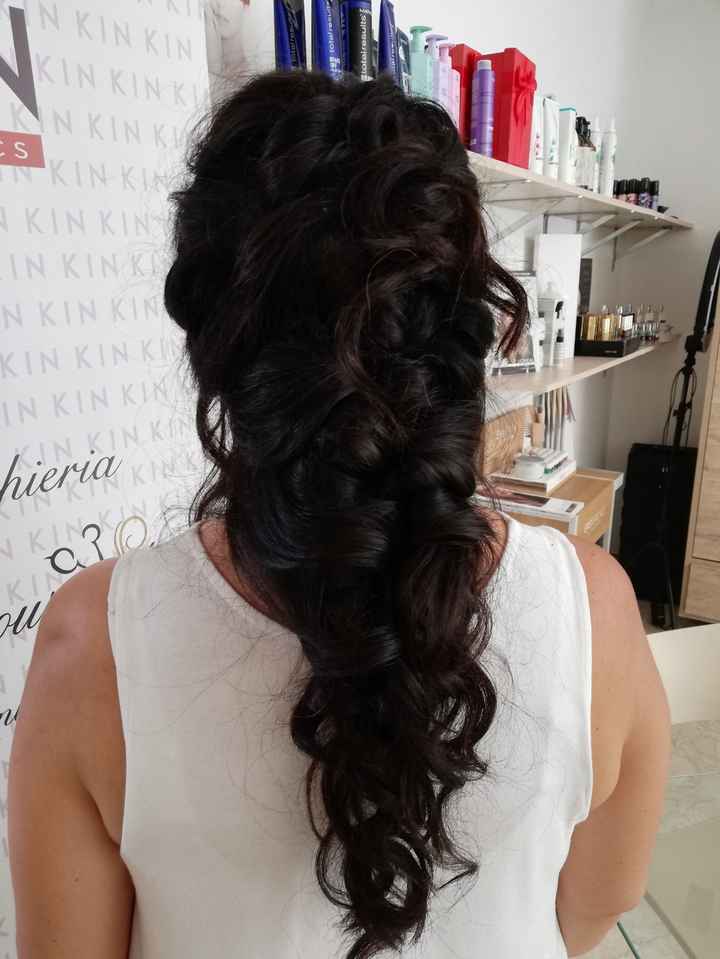 Quale acconciatura "comoda" vorresti per il tuo giorno??? - 1