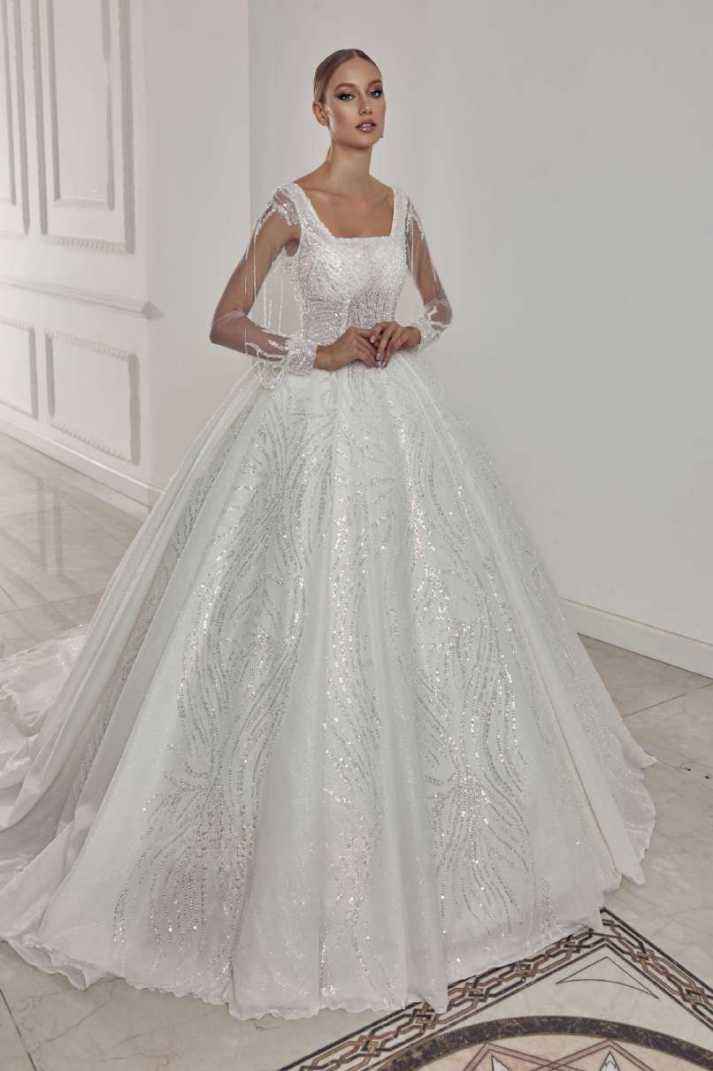 Sondaggio su abiti molto lavorati in stile principessa - 2