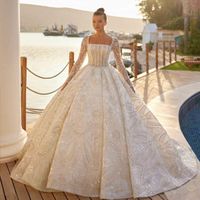 Sondaggio su abiti molto lavorati in stile principessa - 7