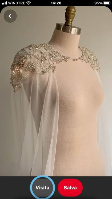 Abiti da sposa con mantella? Quale preferite? 8
