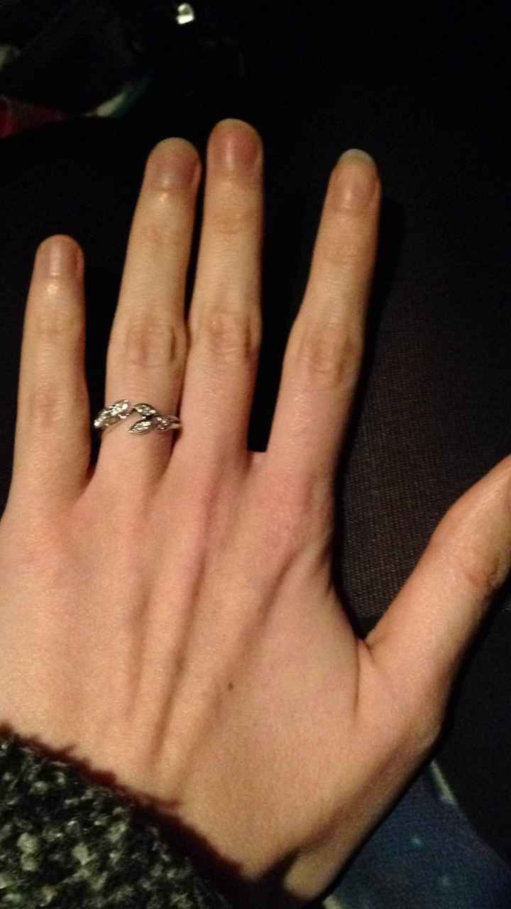  Ragazze 😍 Anello di fidanzamento  - 1