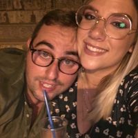 Postate una foto di voi due 👇 - 1