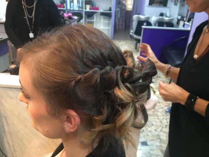 Trucco e acconciatura .. che ne pensate?! - 2