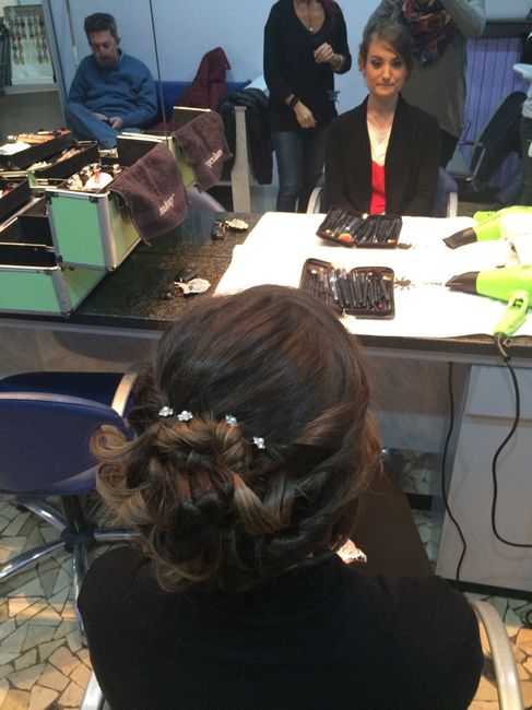 Trucco e acconciatura .. che ne pensate?! - 1