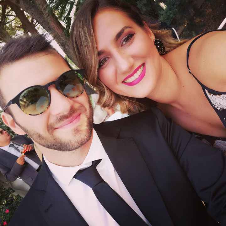 Postate una foto di voi due 👇 - 1