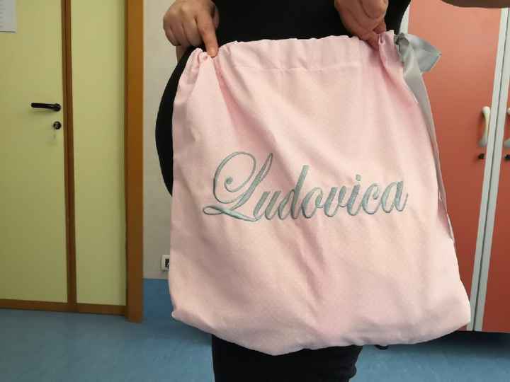 Foto e ispirazioni per fiocchi nascita e sacchetti cambio - 1