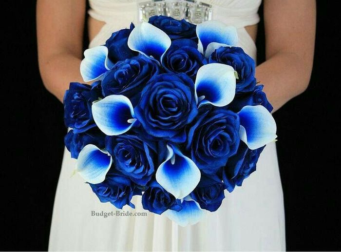 Bouquet sposa bianco-blu 2