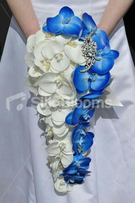 Bouquet sposa bianco-blu 6