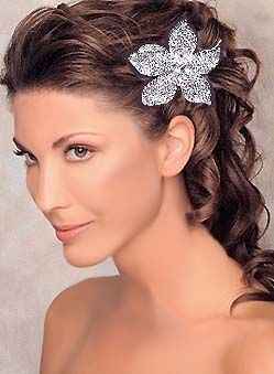 acconciatura sposa laterale