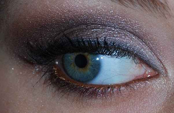 trucco smokey marrone
