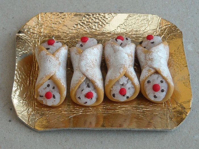 cannolo siciliano in fimo