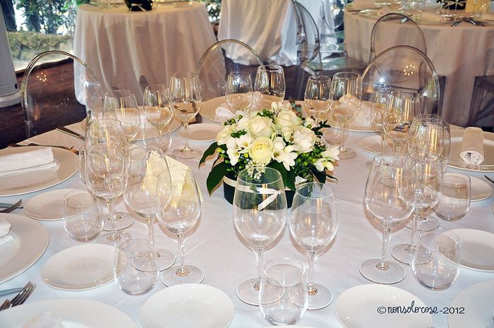 centrotavola rose bianche