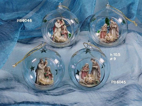 sfere con dentro presepe