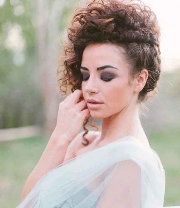 Idea 2, se la lunghezza lo permetterà (e non credo proprio! XD)