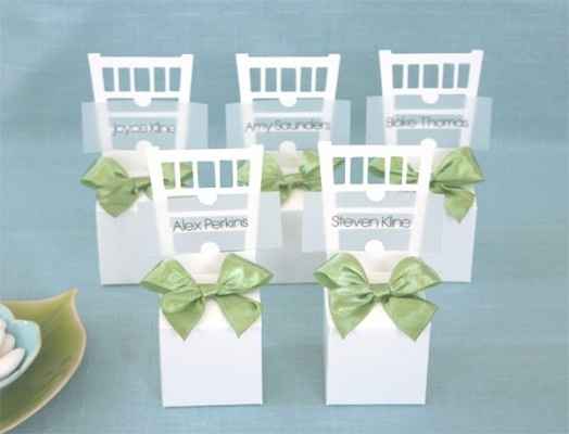 Chair favour box 2