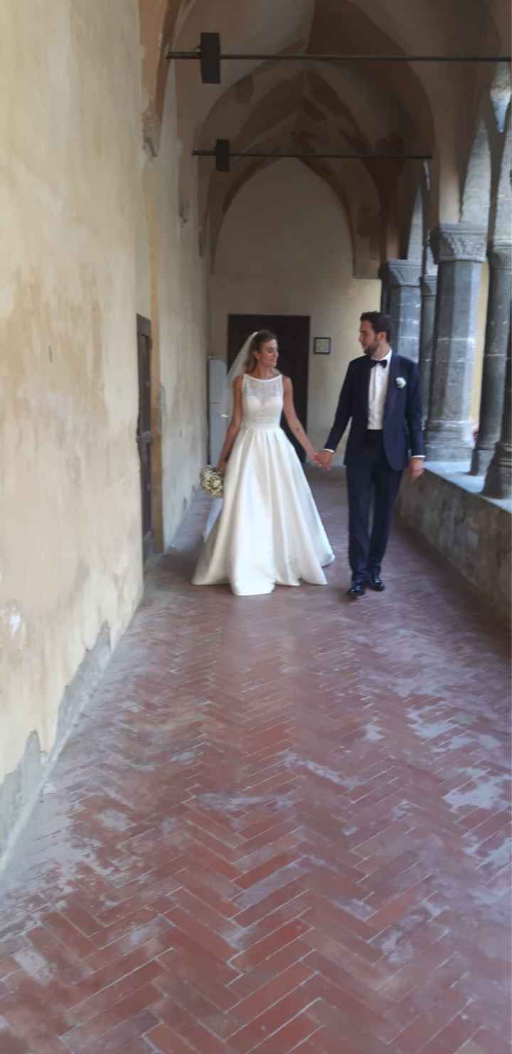 per Già sposate con abito in mikado - 3