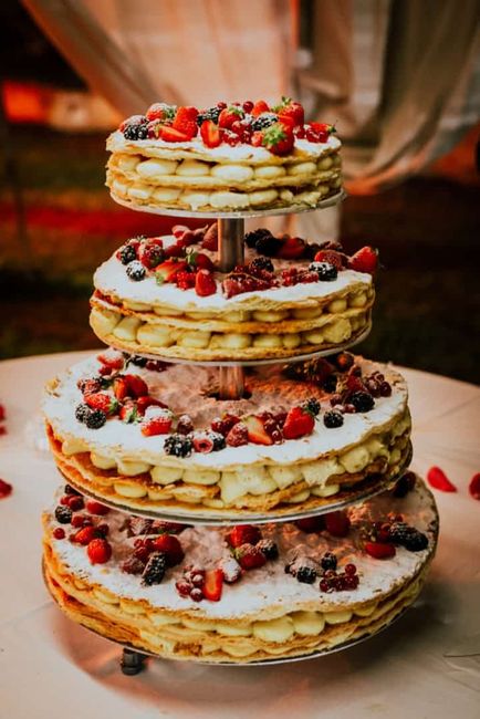 Torta nuziale a strati separati